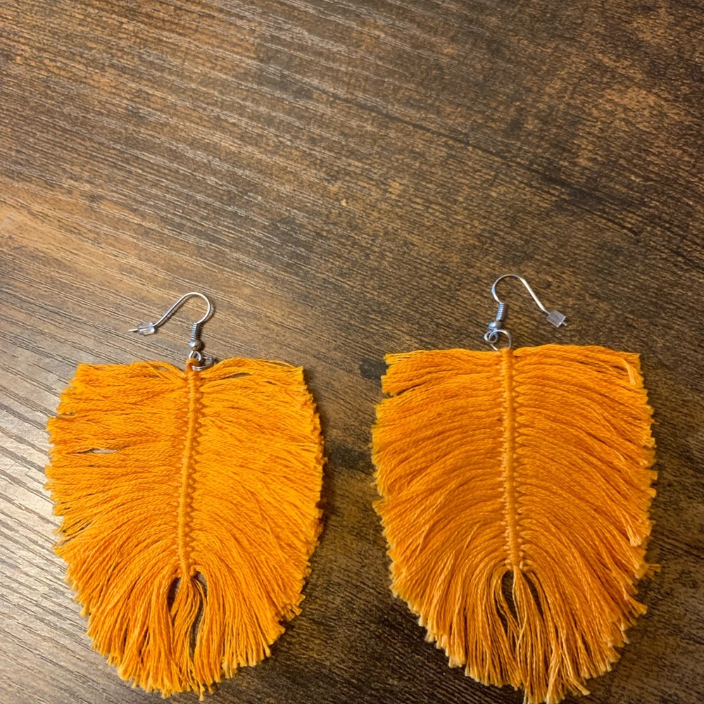 Earrings - Picture 8 of 8